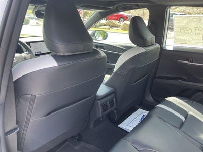 2026 Toyota Camry Nightshade AWD (Natl)