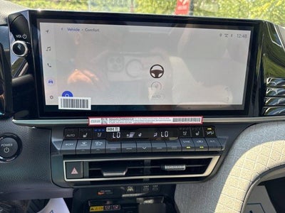2026 Toyota Camry XLE AWD (Natl)
