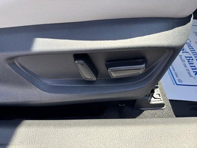 2026 Toyota Camry XLE AWD (Natl)
