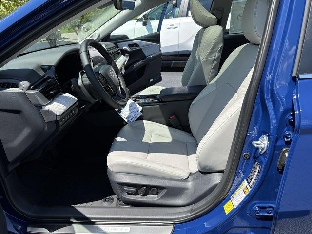 2026 Toyota Camry XLE AWD (Natl)