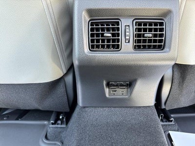 2026 Toyota Camry XLE AWD (Natl)