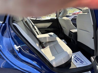 2026 Toyota Camry XLE AWD (Natl)