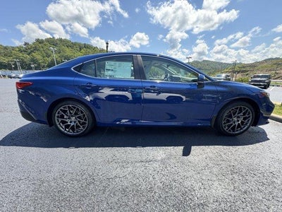 2026 Toyota Camry XLE AWD (Natl)