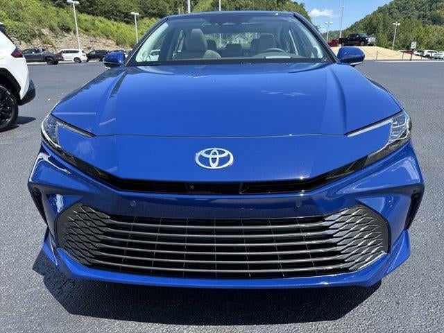 2026 Toyota Camry XLE AWD (Natl)
