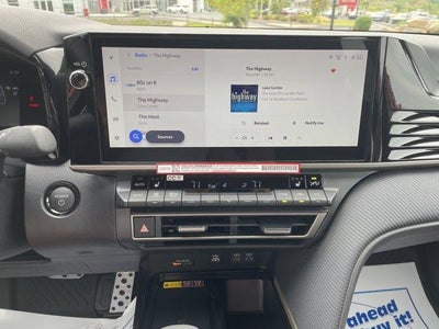 2026 Toyota Camry Nightshade AWD (Natl)