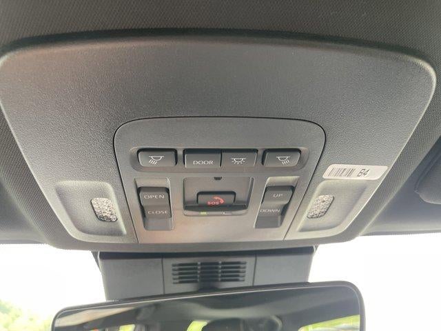 2026 Toyota Camry Nightshade AWD (Natl)