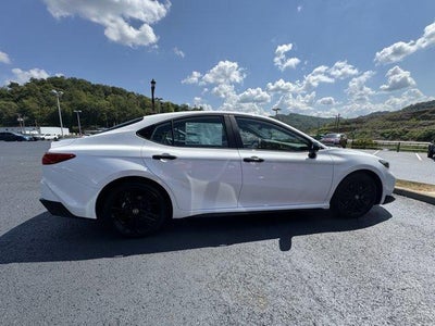 2026 Toyota Camry Nightshade AWD (Natl)