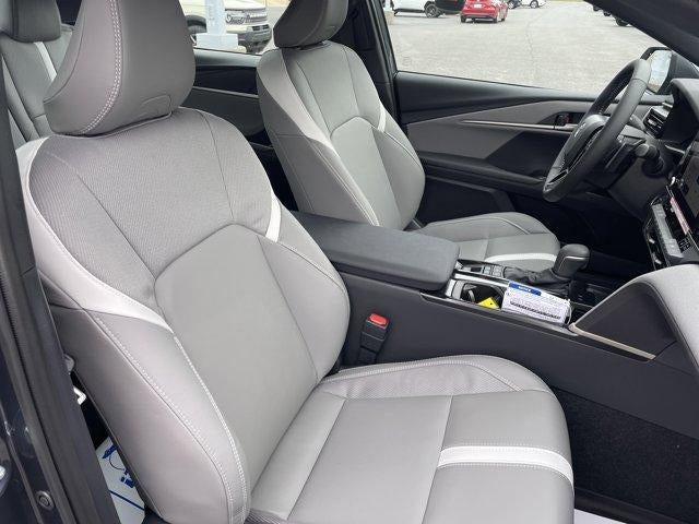 2026 Toyota Camry SE AWD (Natl)