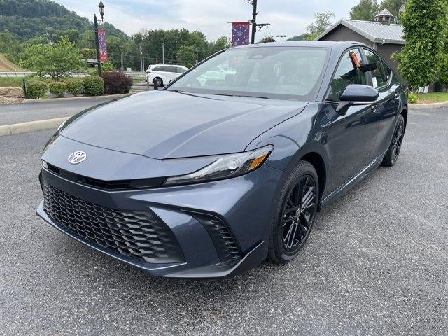2026 Toyota Camry SE AWD (Natl)