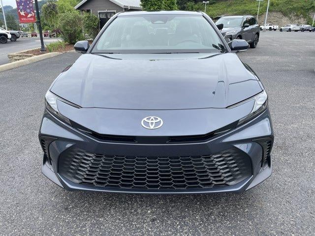2026 Toyota Camry SE AWD (Natl)