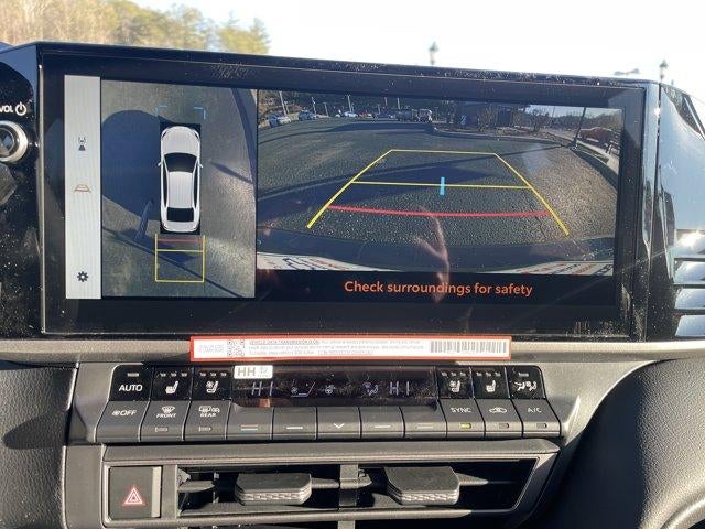 2026 Toyota Camry XSE AWD (Natl)