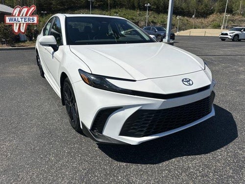 2026 Toyota Camry SE AWD (Natl)