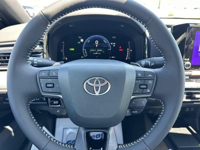 2026 Toyota Camry SE AWD (Natl)