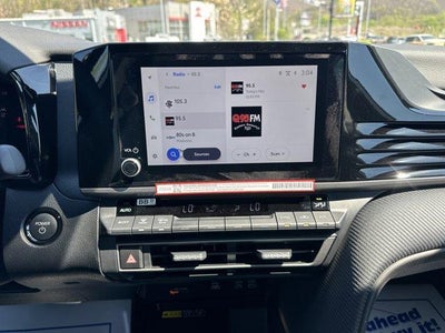 2026 Toyota Camry SE AWD (Natl)