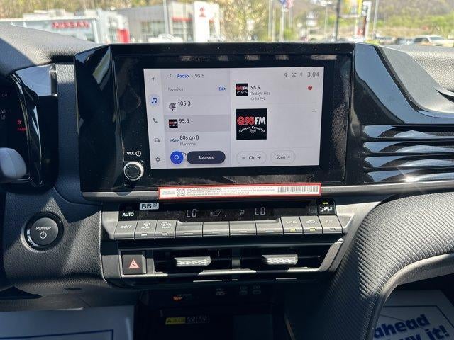 2026 Toyota Camry SE AWD (Natl)