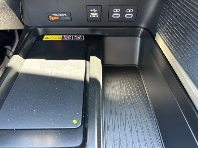 2026 Toyota Camry SE AWD (Natl)