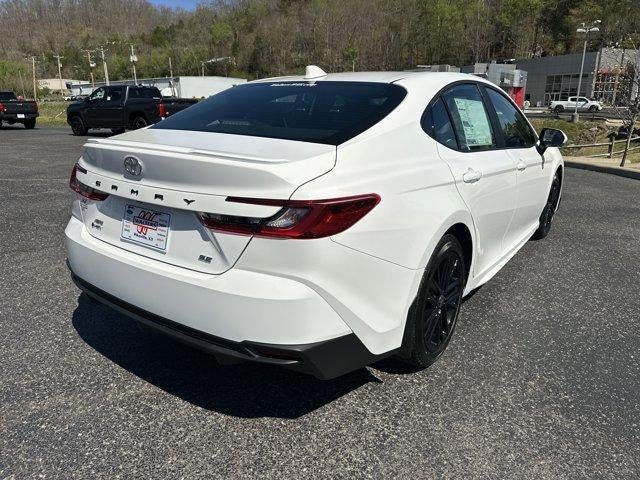 2026 Toyota Camry SE AWD (Natl)