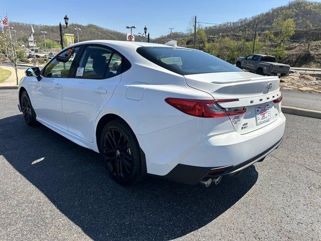 2026 Toyota Camry SE AWD (Natl)