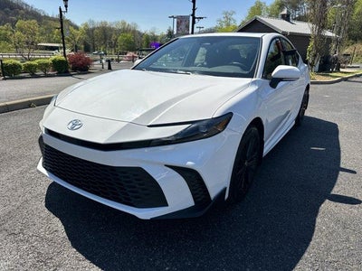 2026 Toyota Camry SE AWD (Natl)