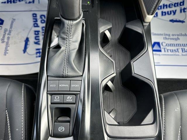 2026 Toyota Camry Nightshade AWD (Natl)