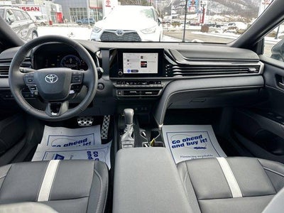 2026 Toyota Camry Nightshade AWD (Natl)