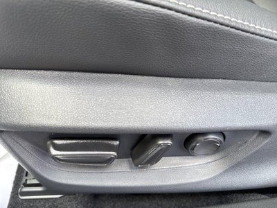 2026 Toyota Camry Nightshade AWD (Natl)