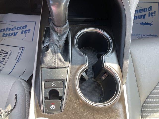 2021 Toyota Camry SE Auto AWD (Natl)