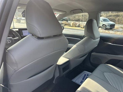 2024 Toyota Camry SE Auto AWD (Natl)