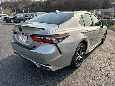 2024 Toyota Camry SE Auto AWD (Natl)
