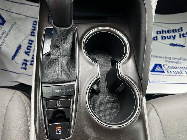 2023 Toyota Camry SE Auto AWD (Natl)