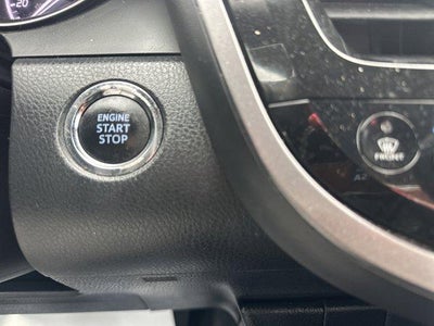 2023 Toyota Camry SE Auto (Natl)