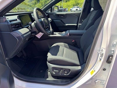 2026 Toyota RAV4 SE AWD (Natl)