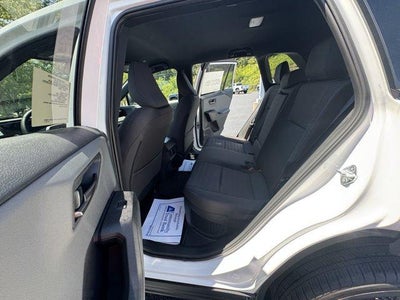 2026 Toyota RAV4 SE AWD (Natl)