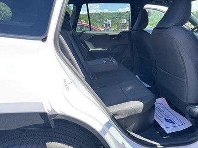 2026 Toyota RAV4 SE AWD (Natl)