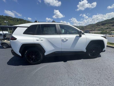 2026 Toyota RAV4 SE AWD (Natl)