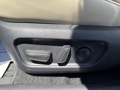 2026 Toyota RAV4 XLE Premium AWD (Natl)