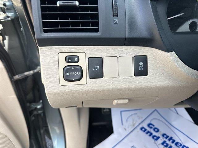 2009 Toyota Venza 4dr Wgn V6 AWD (Natl)