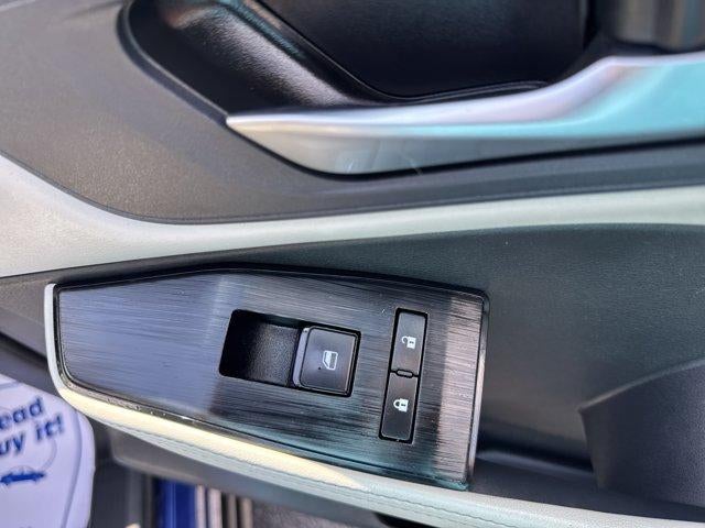 2023 Nissan Rogue AWD SV *Ltd Avail*