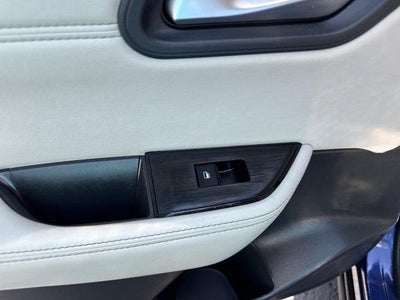 2023 Nissan Rogue AWD SV *Ltd Avail*