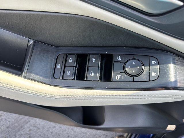 2023 Nissan Rogue AWD SV *Ltd Avail*
