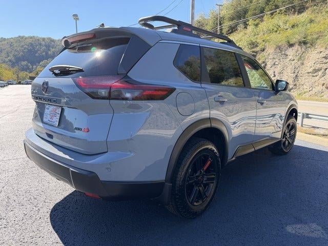 2025 Nissan Rogue AWD Rock Creek