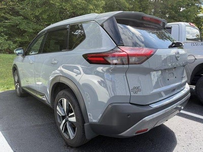 2023 Nissan Rogue AWD SL