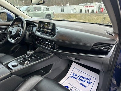 2023 Nissan Rogue AWD SL