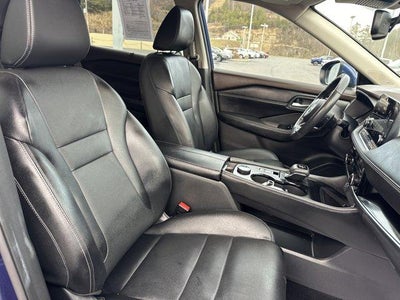 2023 Nissan Rogue AWD SL