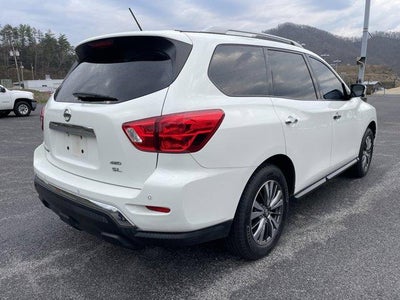 2018 Nissan Pathfinder 4x4 SL