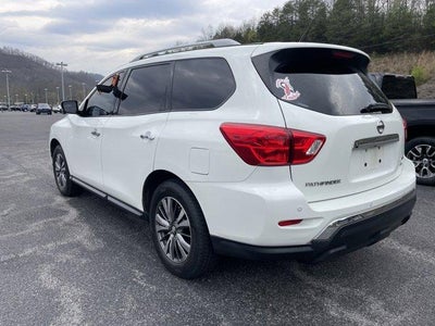 2018 Nissan Pathfinder 4x4 SL