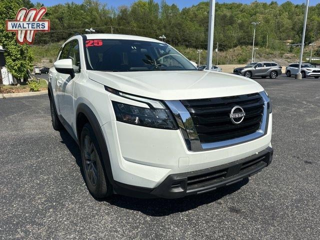 2025 Nissan Pathfinder SV 4WD