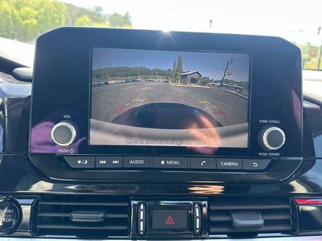 2025 Nissan Pathfinder SV 4WD