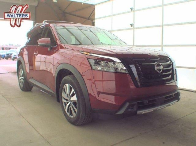 2024 Nissan Pathfinder SL 2WD