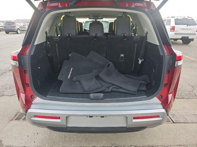 2024 Nissan Pathfinder SL 2WD